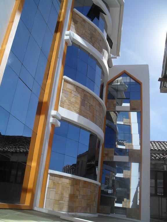 Hostal Corona Blanca Sucre Dış mekan fotoğraf